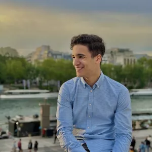 Emir - Prof de chimie - Huy