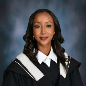 Zuhra - Biology tutor - Mississauga