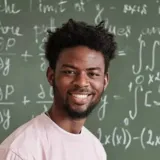 Yahlley - Prof de matemática - São Luís