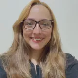 Izabella - Prof de medicina - Brasília