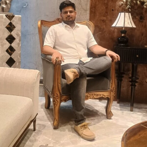 Harsh - Maths tutor in London - 10£/h