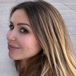 Giuliana - Insegnante di aiuto compiti - Caserta