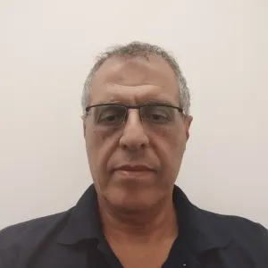 רמי - מורה למתמטיקה - פתח תקווה