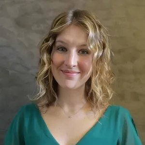 Elyse - Economics tutor - Perth