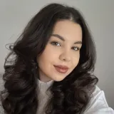 Patricia - Profesor de biologie - Reșița