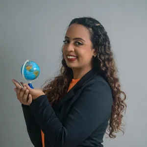 Ester - Professor de turismo - São Paulo