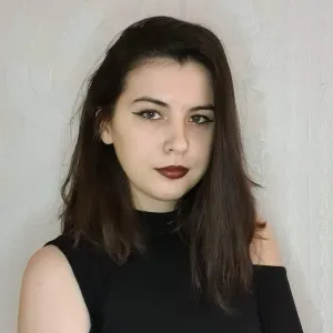 Alexandra - Profesor de matematică - Curtea de Argeș