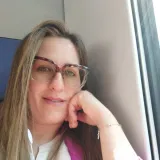 Angela - Insegnante di aiuto compiti - Andria