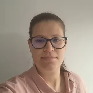 Maria - Profe de programación - Benavente