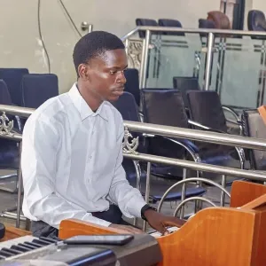 Timtersur - Piano tutor - Abuja municipal