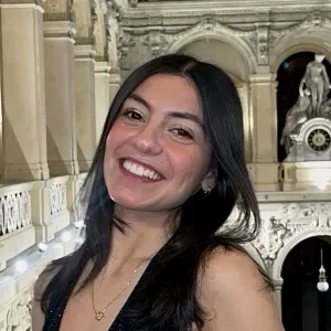 Leah - Prof de français - Lyon