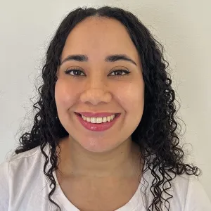 Nazeerah - Make-up tutor - Gqeberha