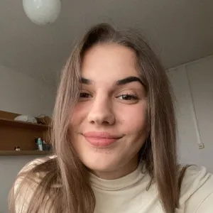 Maria - učiteľka chémie - Námestovo