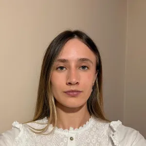 Magalí - profesor de biología - Montevideo