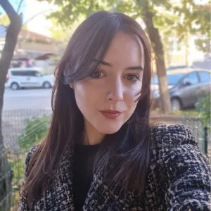 ANDRA-MARIA - Profesor de matematică - Craiova