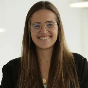 Almudena - Profe de diseño gráfico - Hoyo de Manzanares