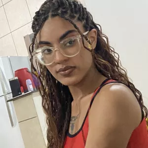 Iris Letícia - Prof de inglês - Vila Olinda