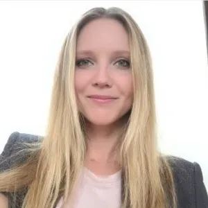 Maya - French tutor - San Diego
