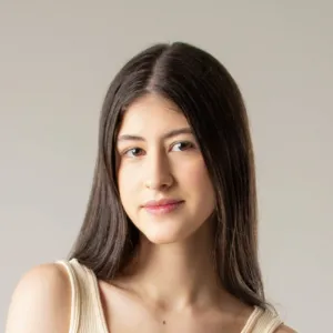 Aisha - School English Tutor - Sinop