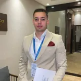 Bogdan - nastavnik fizike - Ниш
