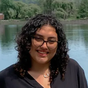 Monserrat - Profesor de matemática - Valdivia