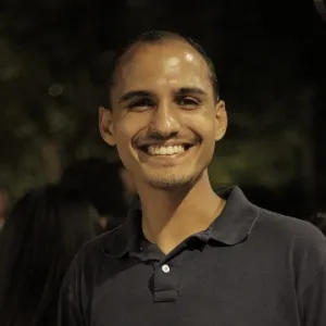 Rafael - Prof de iniciação à informática - Parque Santa Teresa