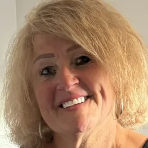 Reachstars - English tutor - Edmonton