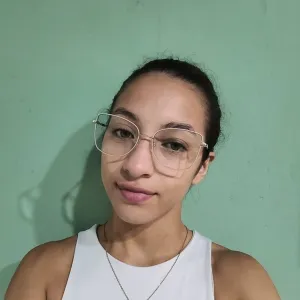 Luana Agostina - profesor de inglés - Hurlingham