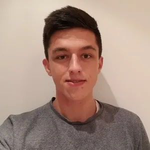 Sebastien - Prof d'économie - Paris