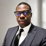 Gbele - Prof de droit - Saint-Denis