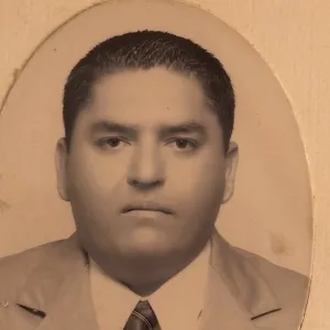 Luis Cesar - Profesor de matemáticas - Colima