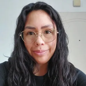 Johanna - profesor de ingeniería - Haedo