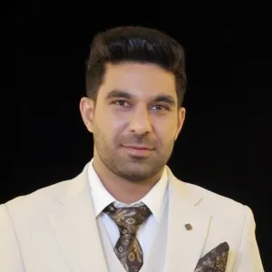 Ashu - Mathematics Tutor - London