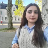Yara - Englischlehrerin - Trier