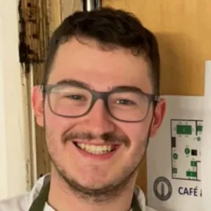 Alex - Guitar tutor - Warwick
