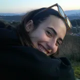 Mara - Professor de inglês - Felgueiras