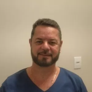 Schiller - Prof de enfermagem - Belo Horizonte