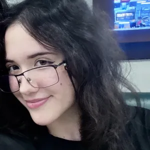Maria - profesor de inglés - Alajuela