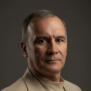 VICTOR MANUEL - Profesor de lenguaje y comunicación - Santiago