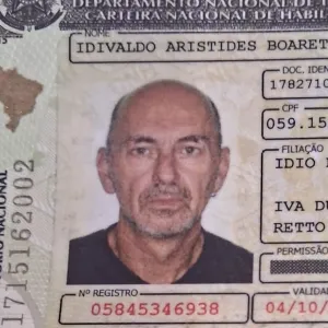 Idivaldo - Prof de viola - 