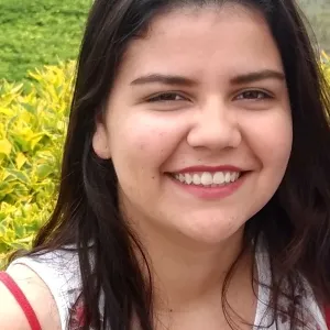 Laura - profesor de contabilidad - Piedecuesta
