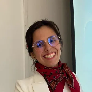 ANA MARIA - Profesor biología - Necochea