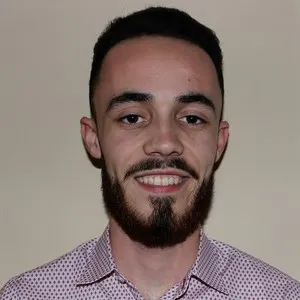Ezequiel - Profe de historia - Tomares