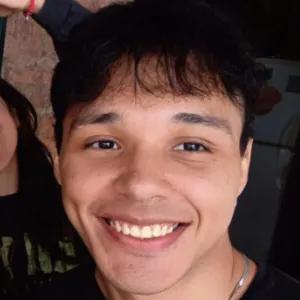 Bruno Lautaro - Profesor inglés - Caá Catí