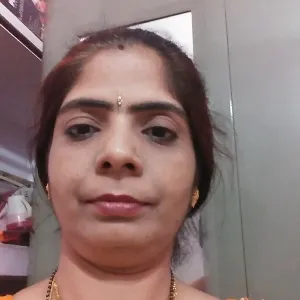 Padma - Basic computer teacher - Indore