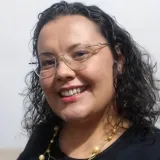 Sheila - Professor de administração - São José dos Campos