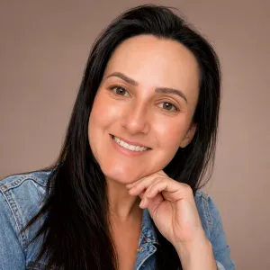 Fernanda - Professor de português para estrangeiros - Nucleo Habitacional Papa Joao Paulo I