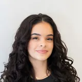 Tess - Violin tutor - Hobart
