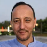 Sofien - Prof de management - Eybens