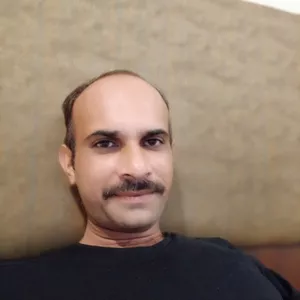 Rajesh - Physics teacher - Vadodara